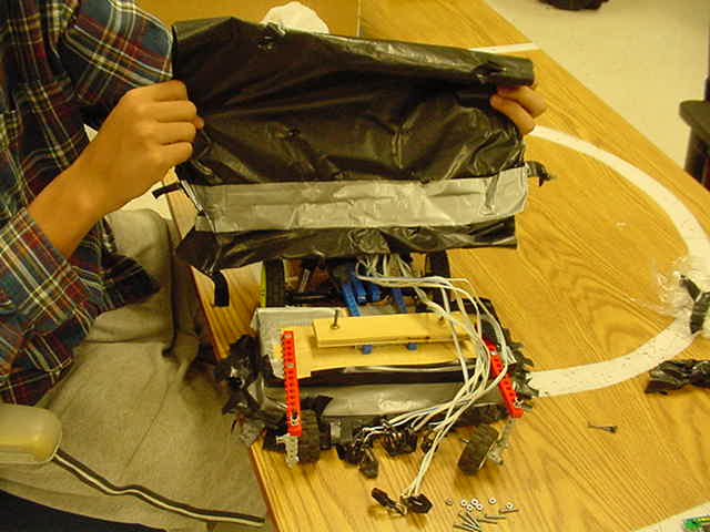 extended cover.jpg, 5/13/2002, 41 kB